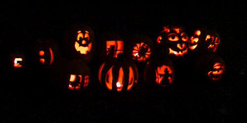 Pumpkin Carving Party Lineup - 2007